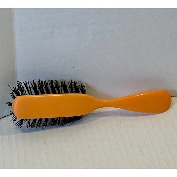 VTG Spornette #24 Teasing Brush Orange Handle Nylon Bristles Backcombing Tool - Picture 2 of 6